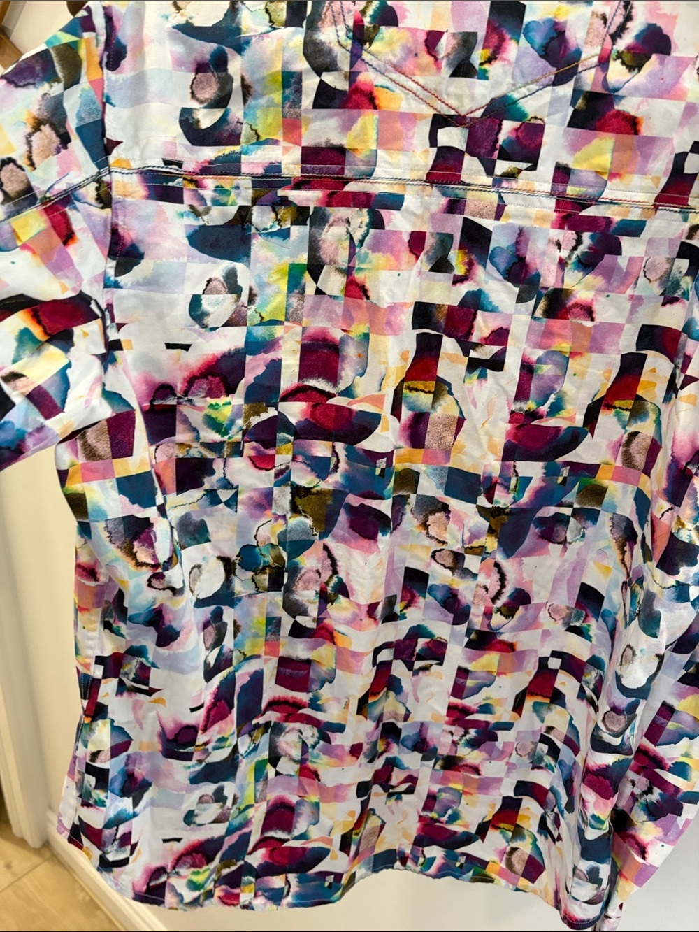 Robert Graham Magical Island button down shirtvibrant, multi-color watercolor - Picture 6 of 7